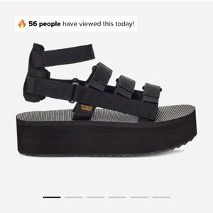 Like New Teva Flatform Mevia